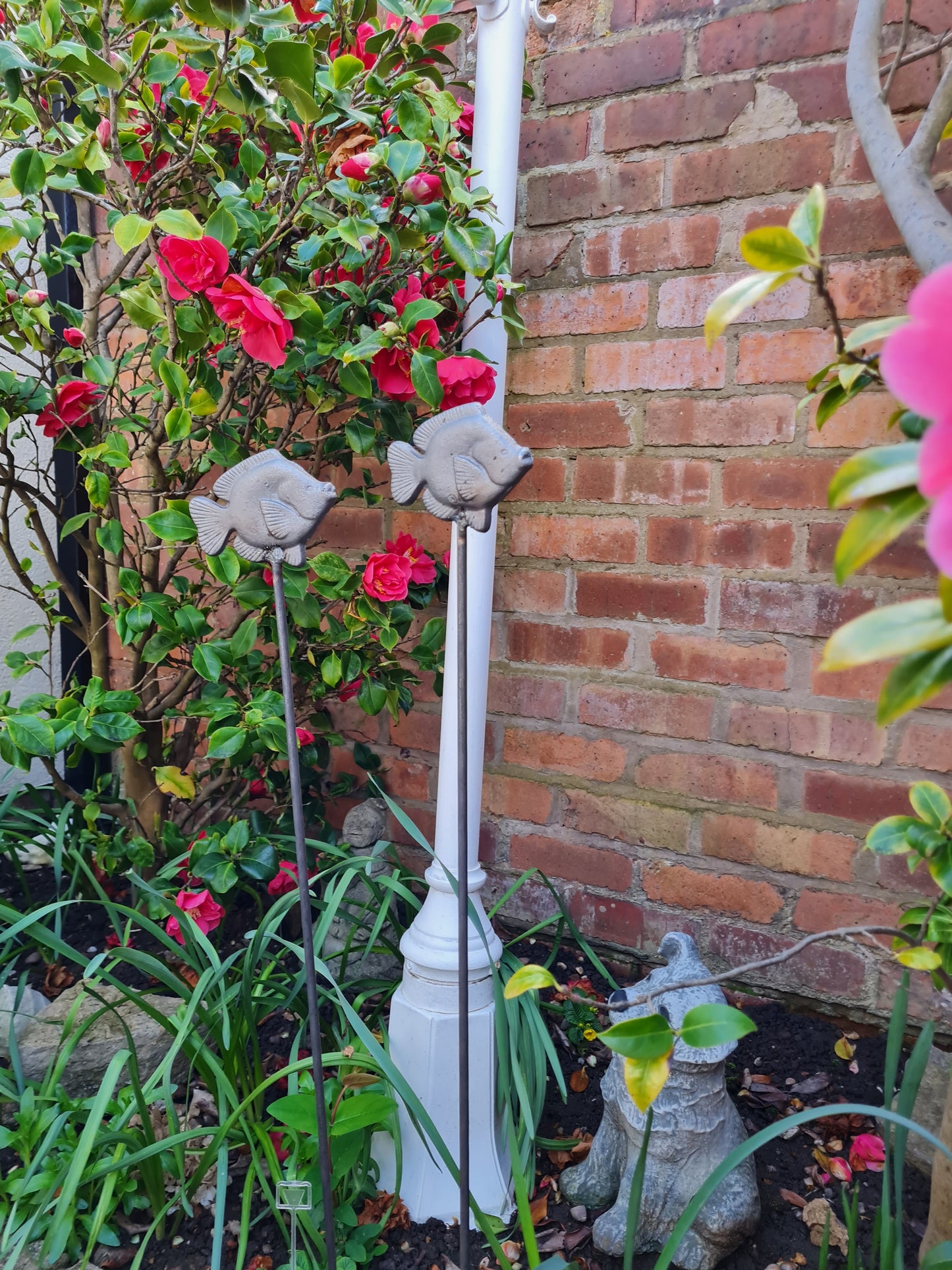 Fish Plant Support Stakes | Garden Plant Support | Decorative plant Stakes | Metal Garden Art