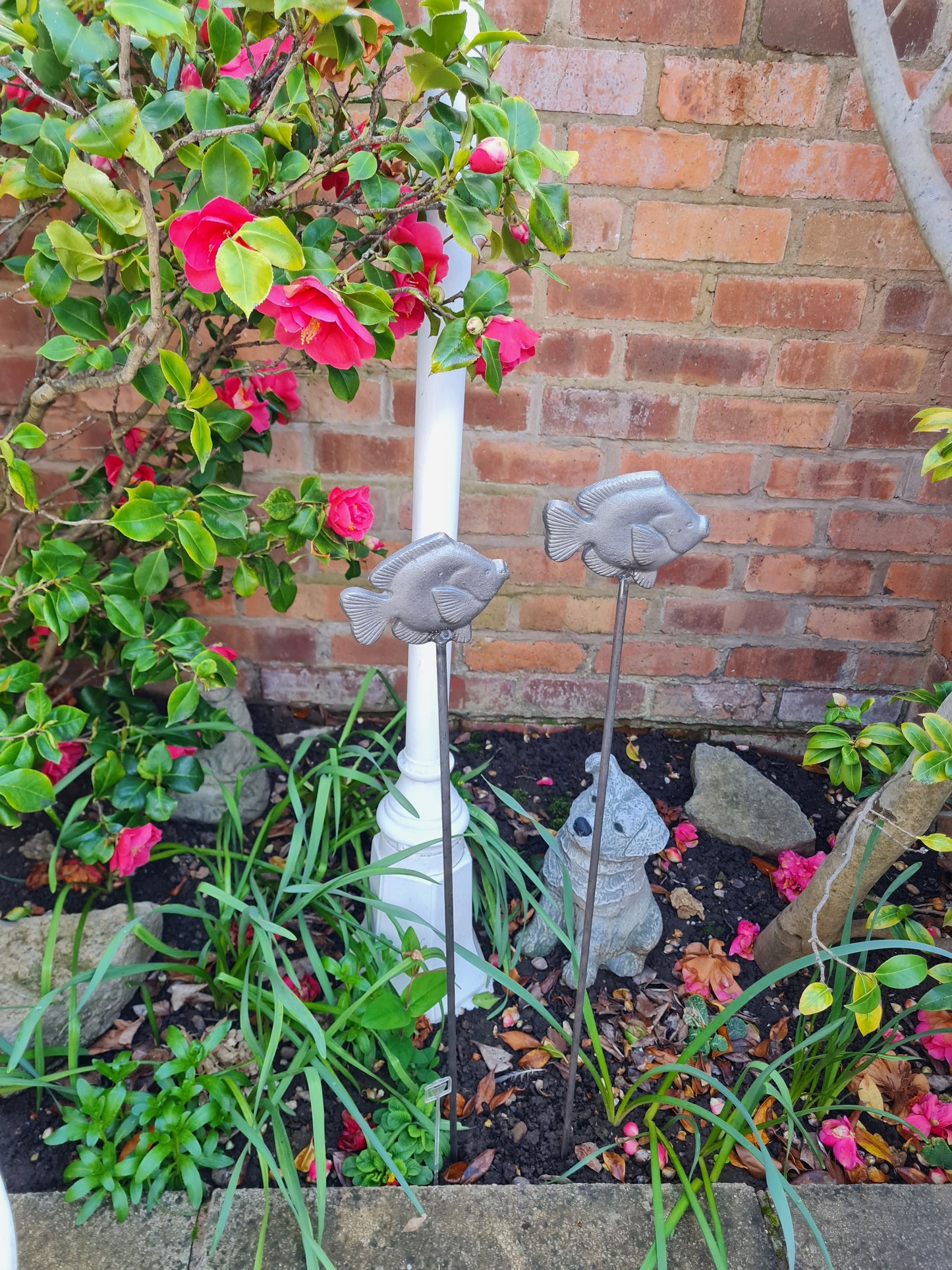 Fish Plant Support Stakes | Garden Plant Support | Decorative plant Stakes | Metal Garden Art
