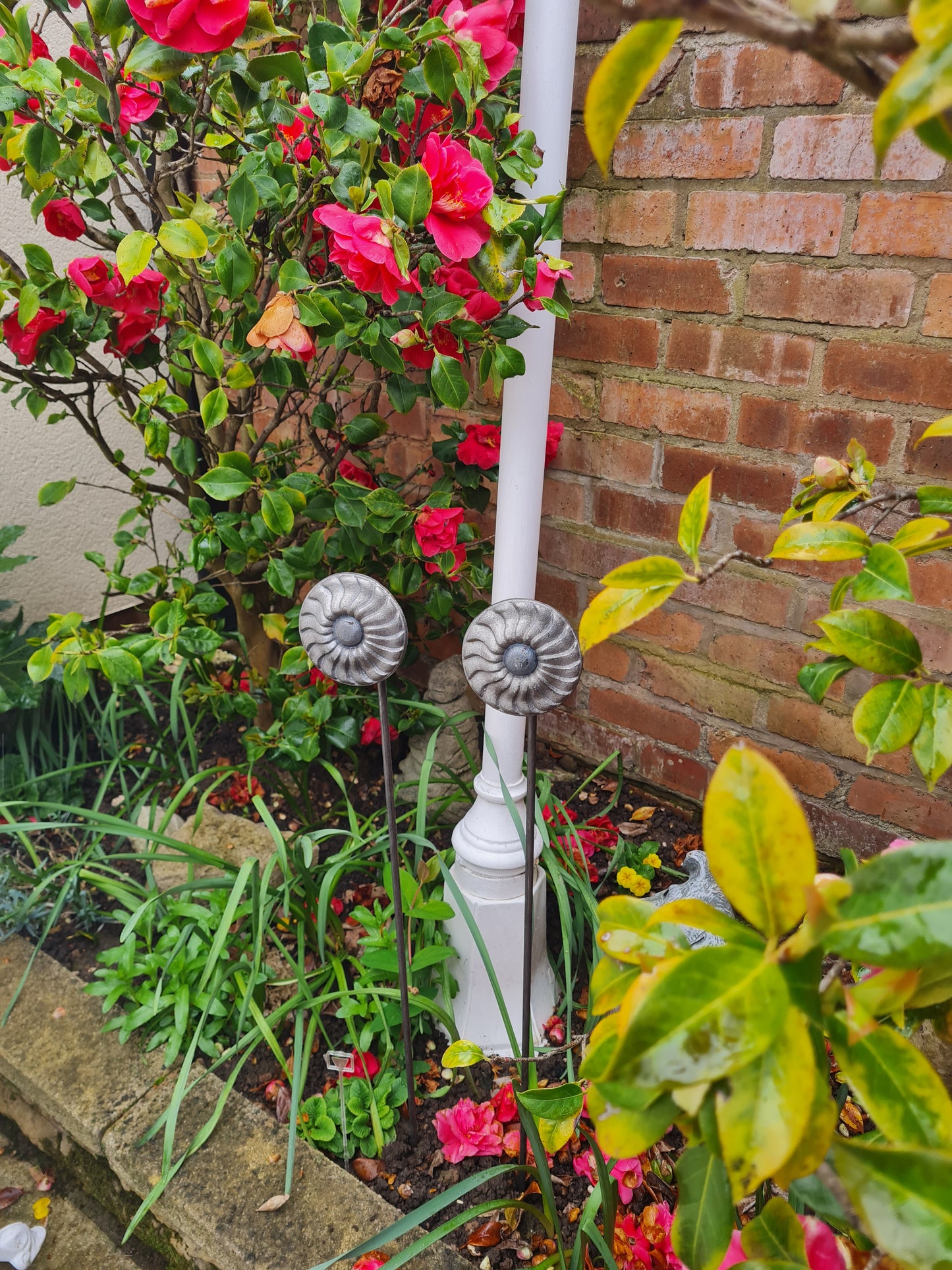 Sun Style Plant Support Stakes | Garden Plant Support | Decorative plant Stakes | Metal Garden Art