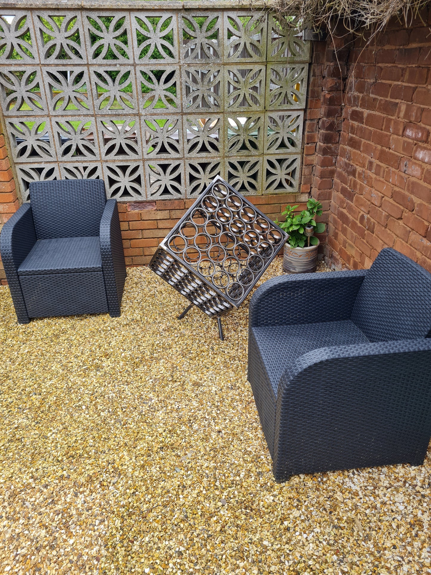 Large Garden Art Cube Sculpture | Outdoor Metal Yard Decor | Statement Garden Ornament