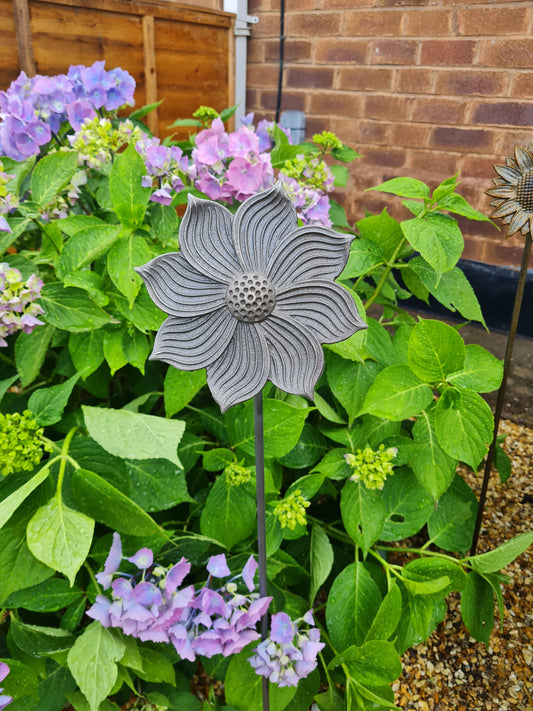 Large Flower Plant Support Stakes | Garden Plant Support | Decorative plant Stakes | Metal Garden Art
