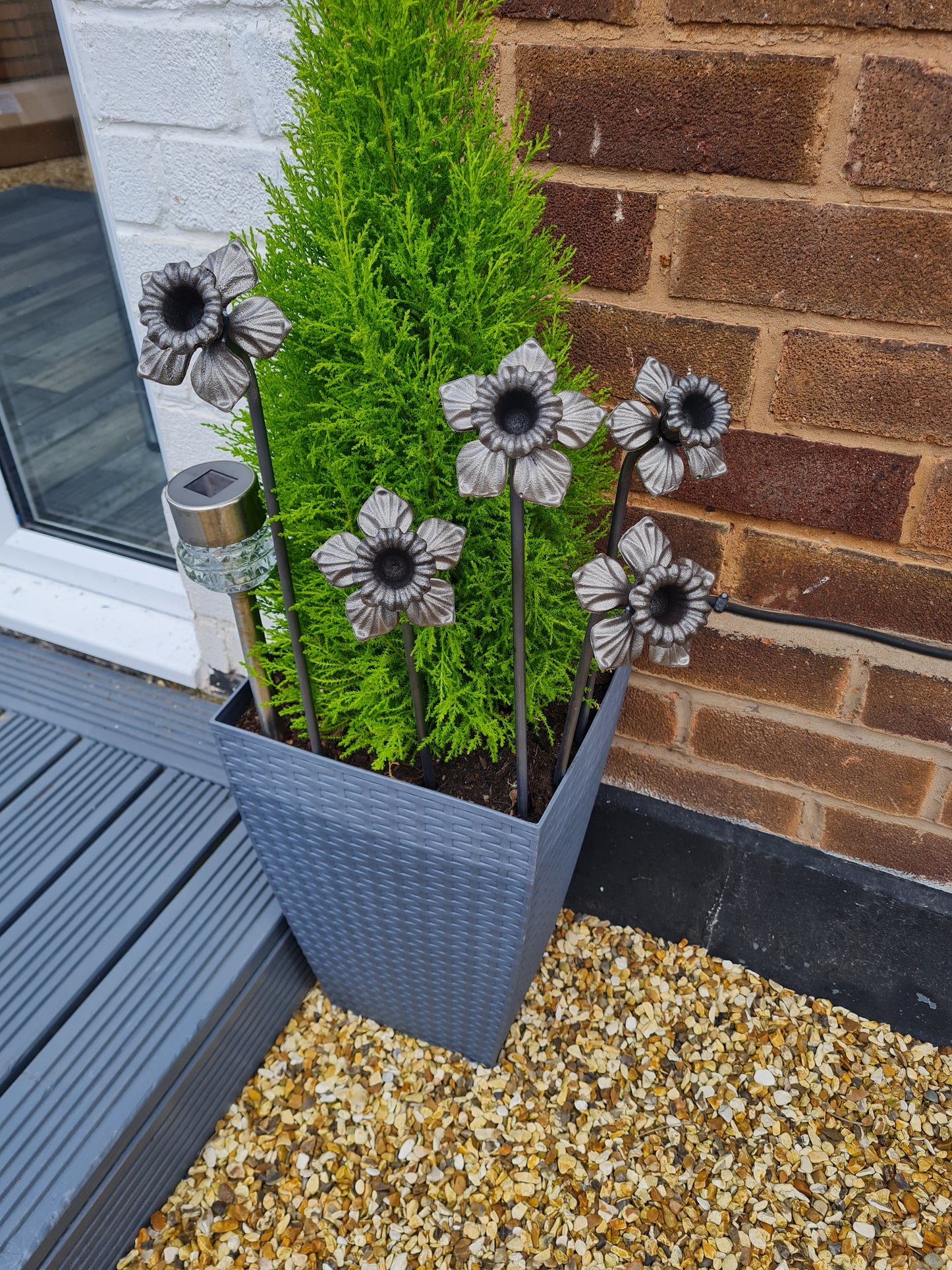 Daffodil Garden Sculpture | Metal Garden Flower Ornament  | Rusty Metal Flower For Garden