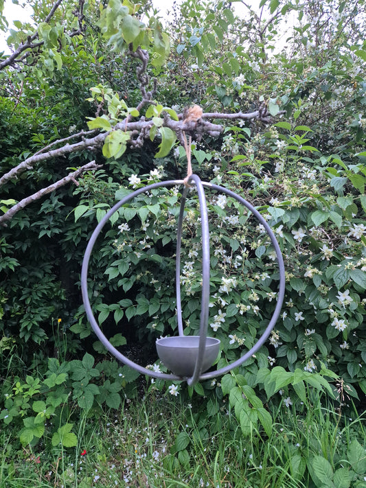Metal Hanging double Ring Bird Feeder | Tree Hanging Bird Bath | Rusty Garden Ornament | Bird Feeding Station
