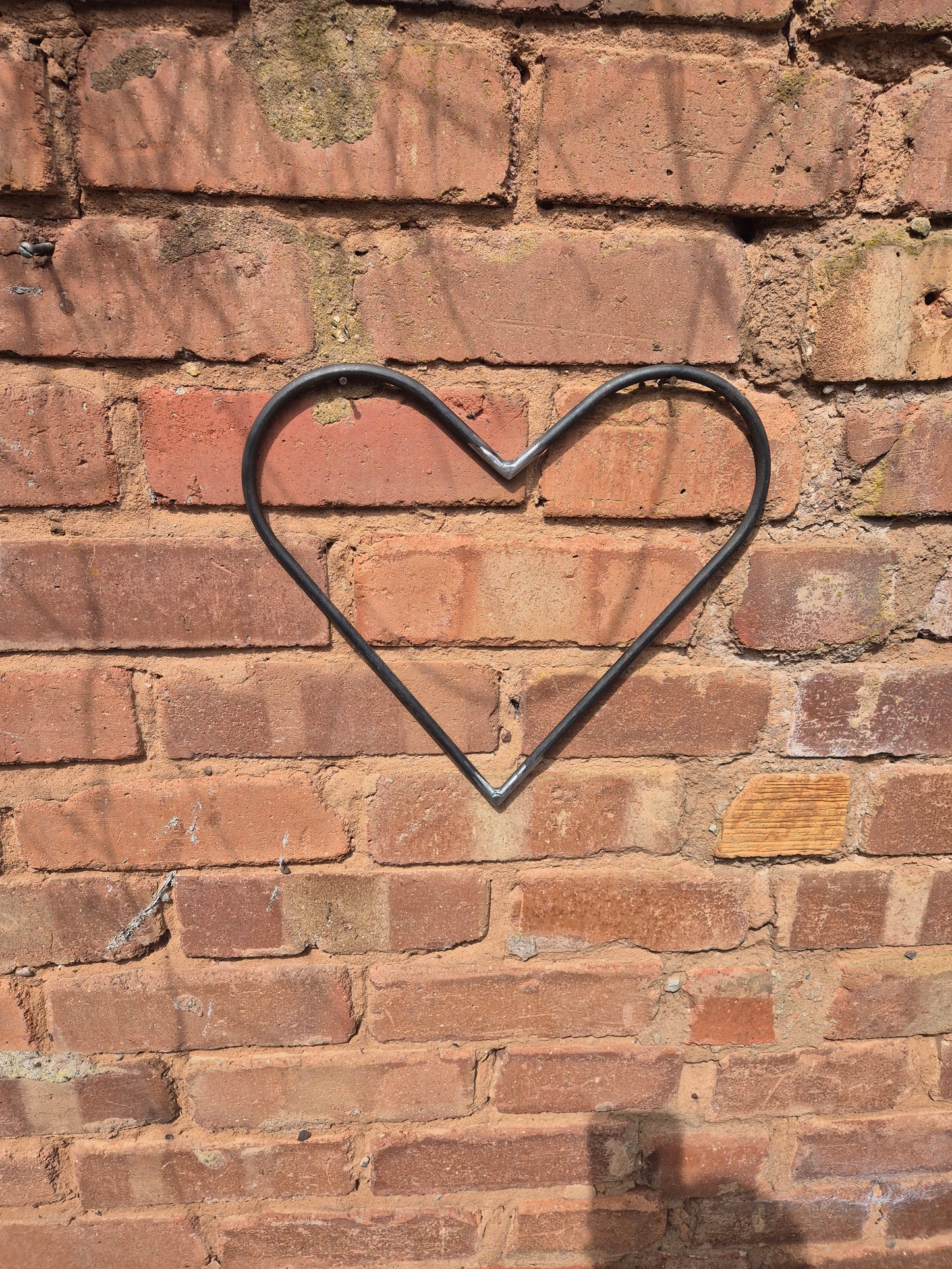 Rustic metal wall hanging heart set of 3