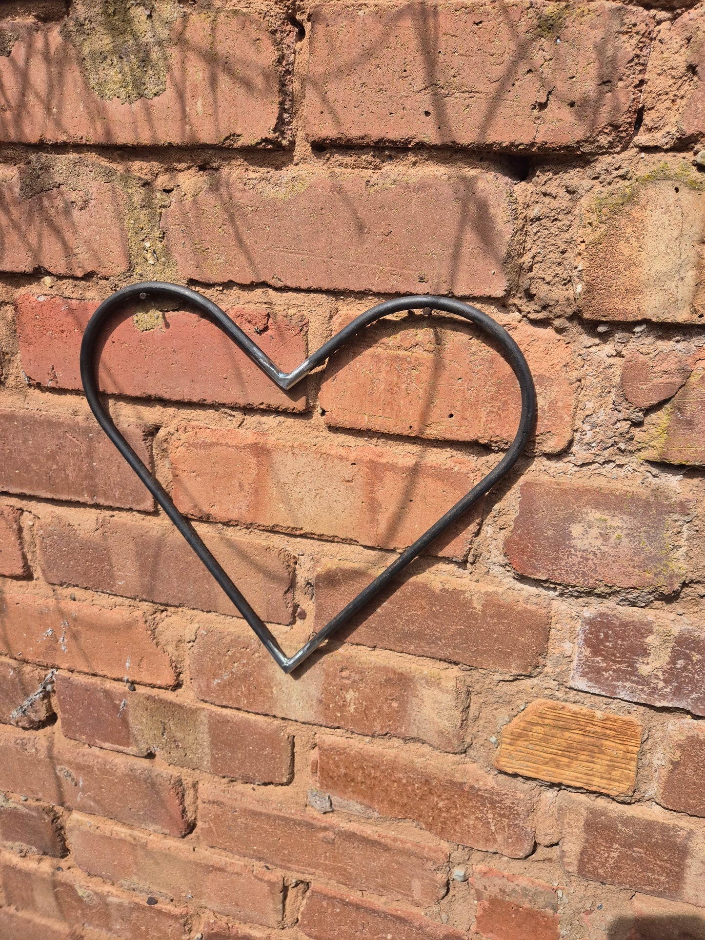 Rustic metal wall hanging heart set of 3